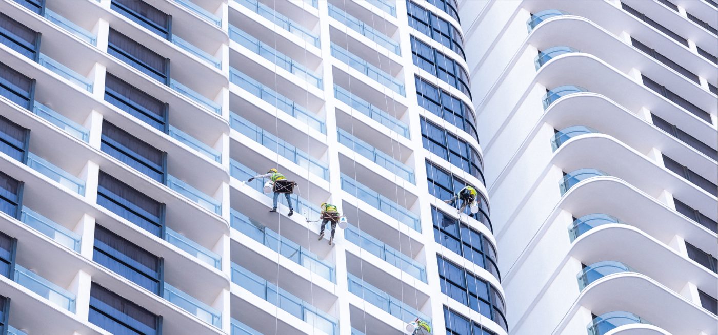 Thi công chống thấm tường ngoài bằng Quicseal 103